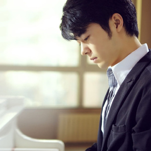 抖音网红露点走光在线
